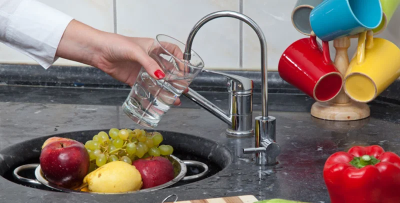 چرا آب آشامیدنی اسمز معکوس را دوست دارید؟